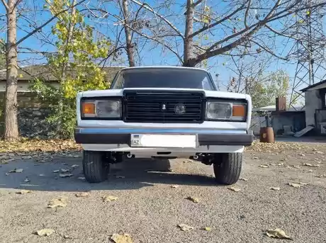 LADA (VAZ) 2107