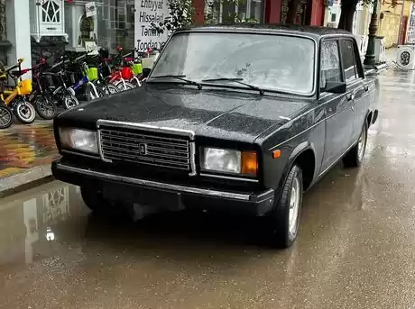 LADA (VAZ) 2107