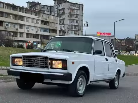 LADA (VAZ) 2107