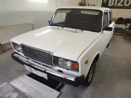 LADA (VAZ) 2107