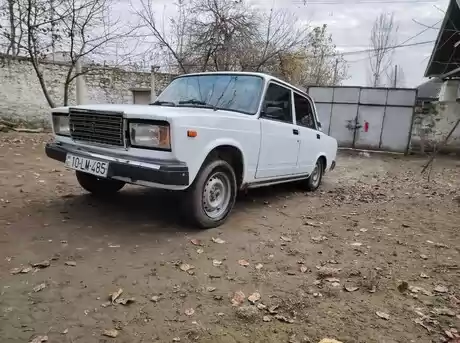 LADA (VAZ) 2107