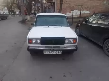 LADA (VAZ) 2107