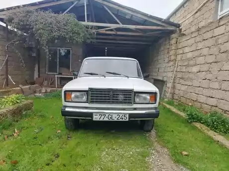 LADA (VAZ) 2107
