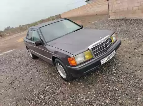 Mercedes 190