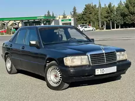 Mercedes 190