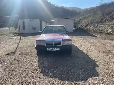 Mercedes 190