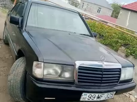 Mercedes 190