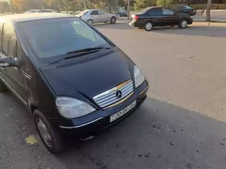 Mercedes A 190