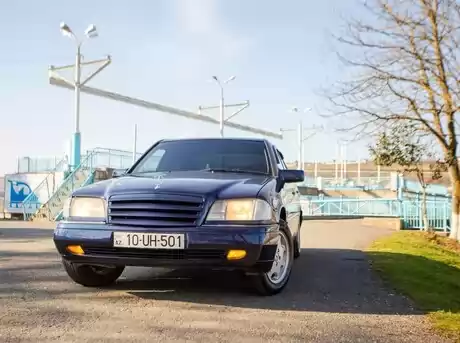 Mercedes C 180