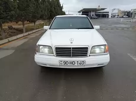 Mercedes C 200