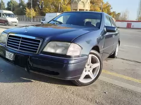 Mercedes C 220