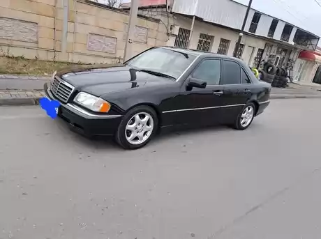 Mercedes C 230