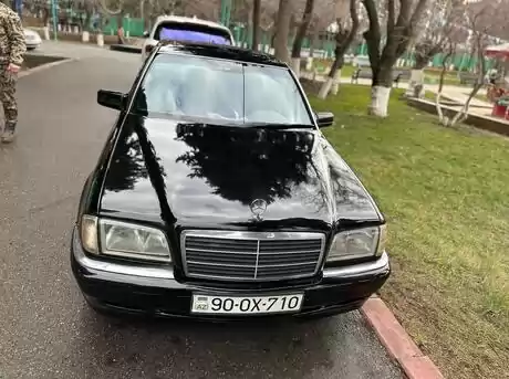 Mercedes C 230