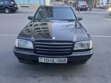 Mercedes C 240