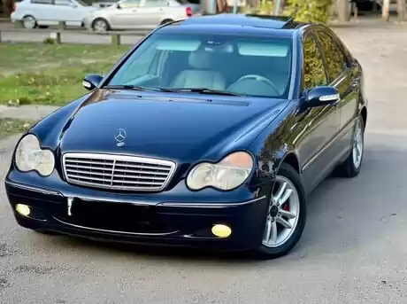 Mercedes C 240