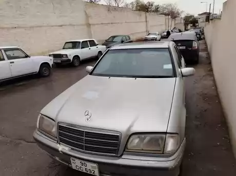 Mercedes C 280
