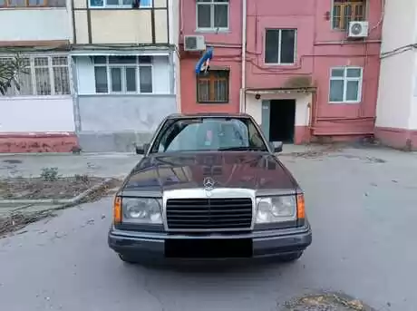 Mercedes E 200 d