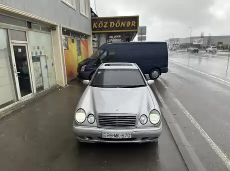 Mercedes E 220 d