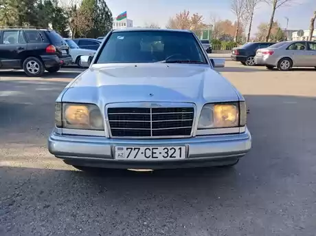 Mercedes E 250