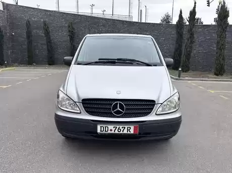 Mercedes Vito 111
