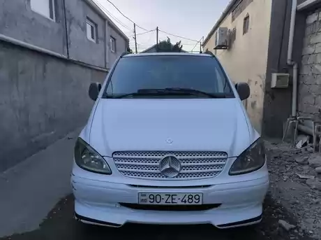 Mercedes Vito 111