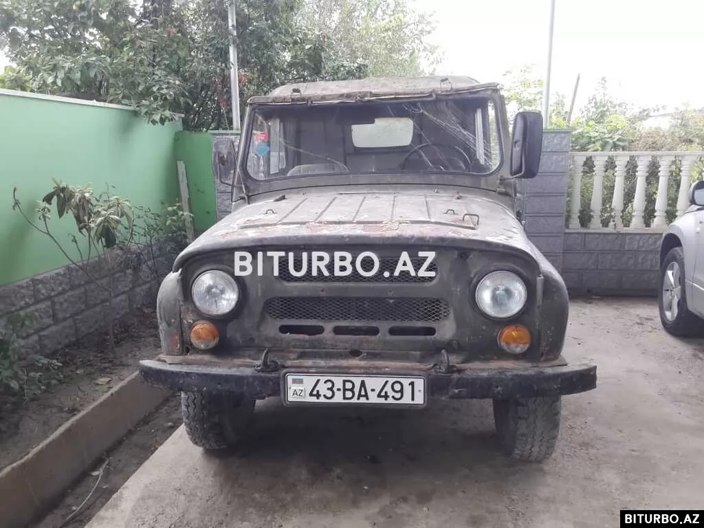 UAZ 452