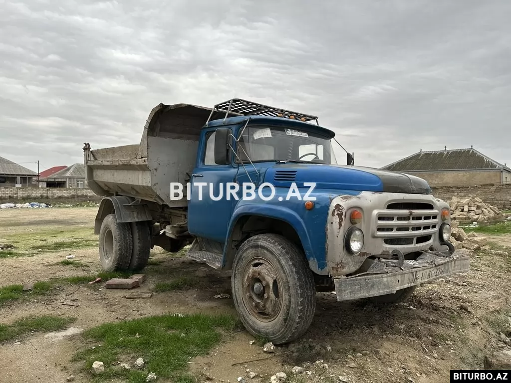 ZIL 130